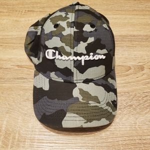 Champion hat 🥵